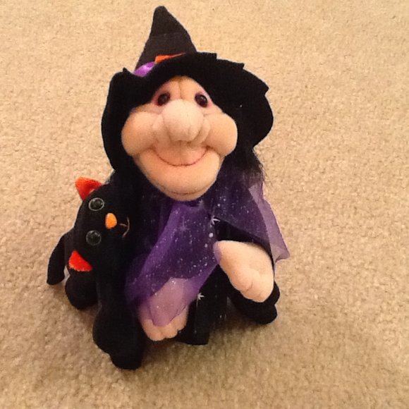 Halloween Witch W/ Black Cat plush - Picture 2 of 9